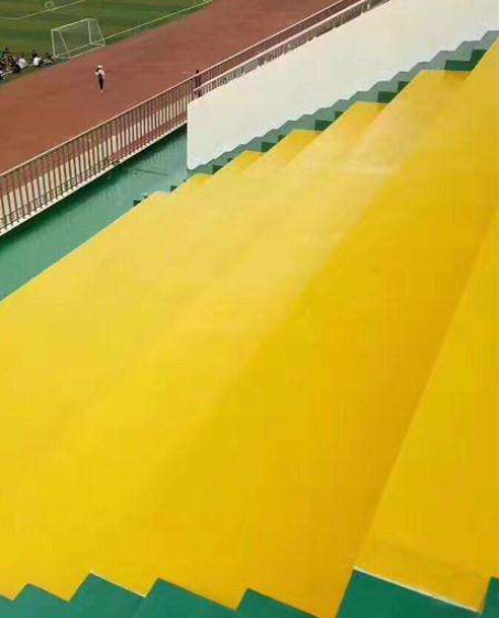 乌兰球场台阶翻新修补改造